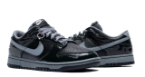 Nike DUNK LOW RETRO QS FZ3053-001 (Gr. 35,5, 36,5-38,5 & 40) für 87,20 € inkl. Versand (statt 116,99 €)