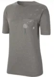 Nike NSW 2 PKT Novel Damen T-Shirt (2 Farben, Größe XS bis XL) für 14,69 € inkl. Versand (statt 29,99 €)