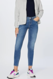 ONLY Female Skinny Fit Jeans ONLWauw für 15,99 € inkl. Prime-Versand (statt 21,00 €)