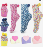QKURT 3pcs Lustige Kuchen Socken, Cupcakes Design für 7,19 € inkl. Prime-Versand (statt 11,99 €)