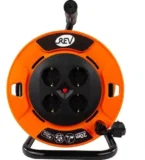 REV – Kabeltrommel orange 20m 4-fach Schutzkontaktsteckdosen mit IP20 Berührungsschutz