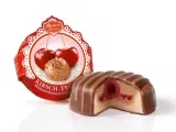 Reber Kirsch Schokolade Pastete Weinbrandkirschen in Trüffelfüllung auf Edelmarzipan (441g) für 19,31 € inkl. Prime-Versand (statt 28,80 €)
