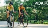 Kostenloses Fahrradaccessoire: AOK-Stirnband oder AOK-Kühltuch (AOK Bayern)