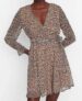 Trendyol Collection Skater Kleid (Gr. 34 bis 42) für 7,79 € inkl. Versand