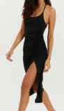 Trendyol Cool & Sexy Kleid Bodycon (Gr. S + M) für 6,29 € inkl. Versand