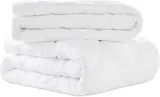 WAVVE 4 Jahreszeiten Ganzjahresdecke (inkl: Ganzjahresdecke 135x200cm 300gsm+ Sommerdecke 135 x 200 150gsm) für 29,99 € inkl. Prime-Versand (statt 45,00 €)