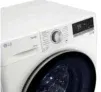 LG Waschmaschine mit 10,5 kg Kapazität F4WV70X1 ab 449 €