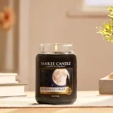 Yankee Candle Duftkerze im Glas Midsummer’s Night (bis zu 150h Brenndauer)