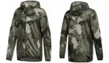 adidas Kapuzenjacke „Continent Camo City“ in Tarnoptik (Gr. S – L) – für 43,94 € inkl. Versand statt 52,16 €