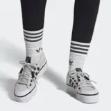 Adidas Nizza Platform Women für 41,65 € inkl. Versand (statt 63,24 €)