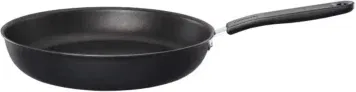 Fiskars Functional Form Pfanne (28 cm) für 19,99 € inkl. Versand [nur noch 7 Stück verfügbar] statt 35,39 €