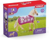 schleich 42431 HORSE CLUB Sofias Mode-Kreation – Spielfigur für 10,99 € inkl. Prime-Versand (statt 13,99 €)